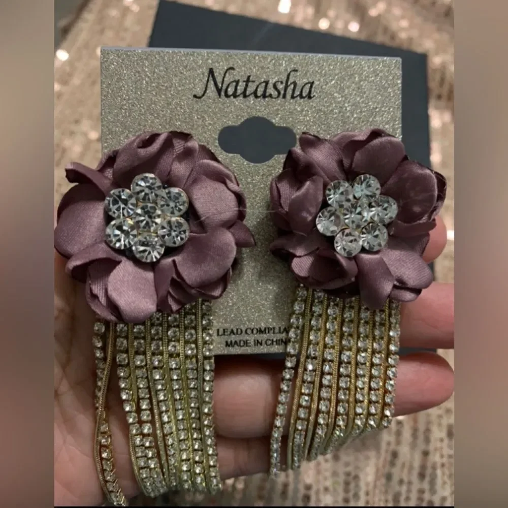 New Natasha Couture Chandelier Earrings : Mauve
